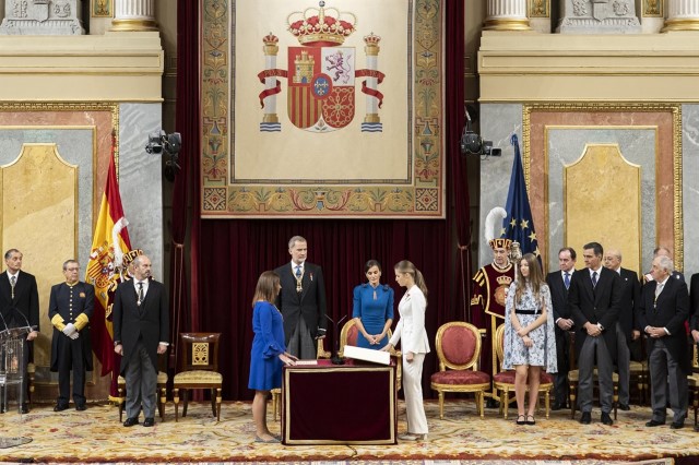 El Presidente del TC asiste a la Jura de la Constitución de SAR la Princesa de Asturias ante las Cortes Generales